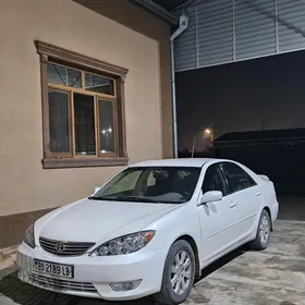 Toyota Camry 2005