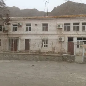 СОБСТВЕННЫЙ ДОМ