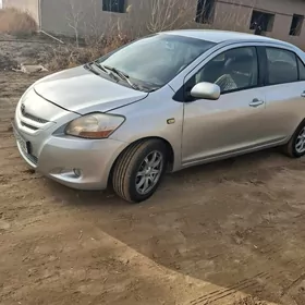 Toyota Yaris 2008