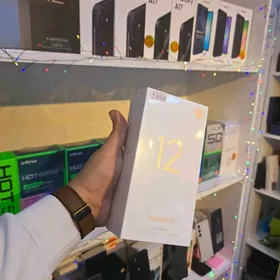 Xiaomi 12 8/256gb blomba