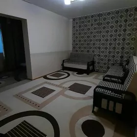 eyesinden arenda gaudan w