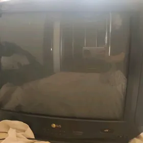 LG телевизор