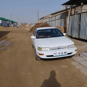 Toyota Corolla 1994