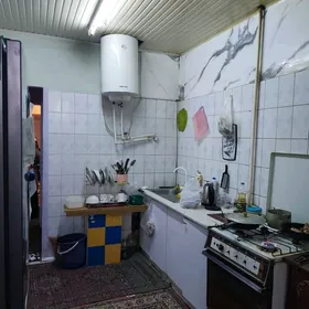 4мкр 2эт 3комн