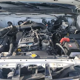 Toyota Fortuner 2015