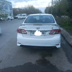 Toyota Corolla 2012