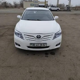 Toyota Camry 2011
