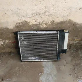 Bmw E34 radiyator
