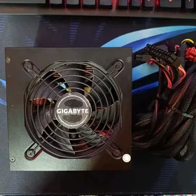 Блак питания Gigabyte 750w