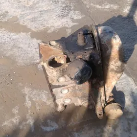 двигатель 2108