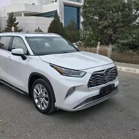 Toyota Highlander 2020