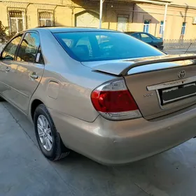 Toyota Camry 2002