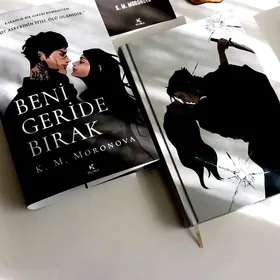 Beni Geride Bırak Kitaby