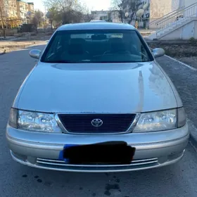 Toyota Avalon 1999