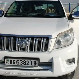 Toyota Land Cruiser Prado 2010