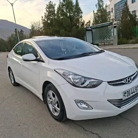 Hyundai Elantra 2011