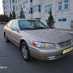 Toyota Camry 1998