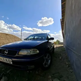 Opel Astra 1995