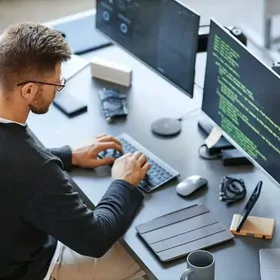 Kompýuter programmirowaniýa