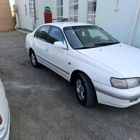 Toyota Carina 1994