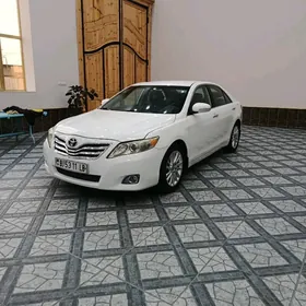 Toyota Camry 2010