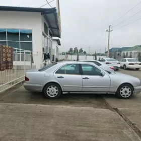 Mercedes-Benz C320 1996