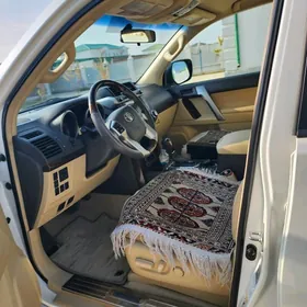 Toyota Land Cruiser Prado 2015