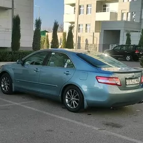 Toyota Camry 2011