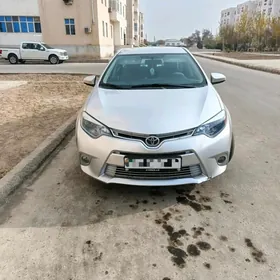 Toyota Corolla 2015