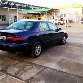 Toyota Camry 1999