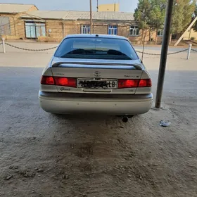 Toyota Camry 2000