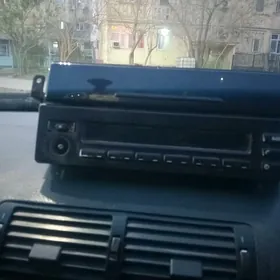 BMW zawadskoy mantfon