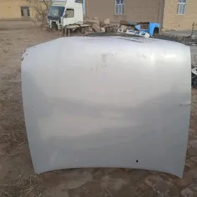 CRESTE Toýota kapot