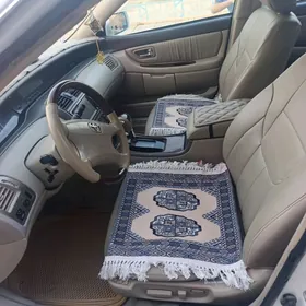 Toyota Avalon 2001