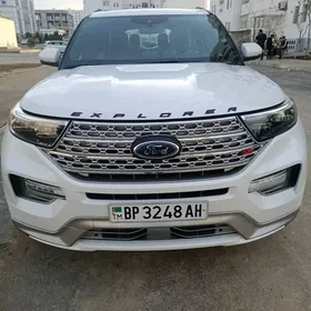 Ford Explorer 2023