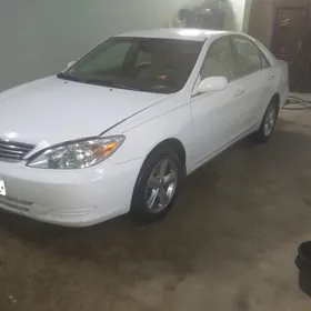 Toyota Camry 2004