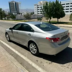 Lexus ES 350 2010