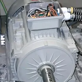 Електро двигатель