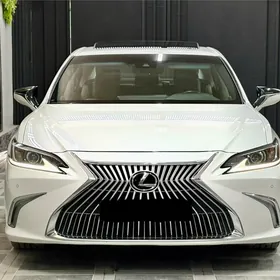 Lexus ES 350 2022