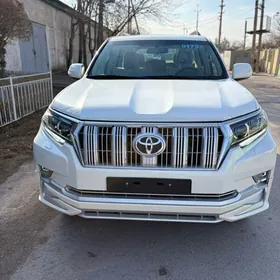 Toyota Land Cruiser Prado 2023