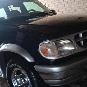 Ford Explorer 1995