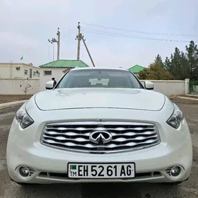 Infiniti FX35 2011