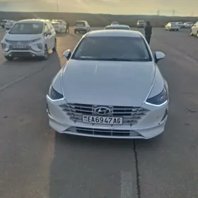 Hyundai Sonata Hybrid 2020