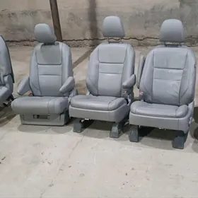 toyota sienna 2018 sideniya