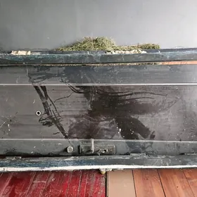 Gapy yagdayy gaty gowy dasky