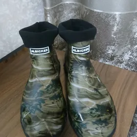 Сапоги резиновые