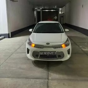 Kia Rio 2020