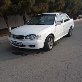 Toyota Corolla 2000