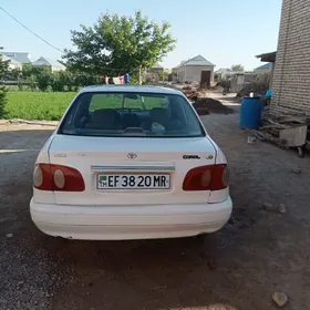 Toyota Corolla 1999