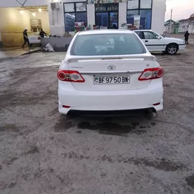 Toyota Corolla 2012